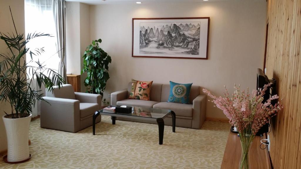 Super 8 Hotel Qingdao Railway Station Gui Zhou Road 외부 사진
